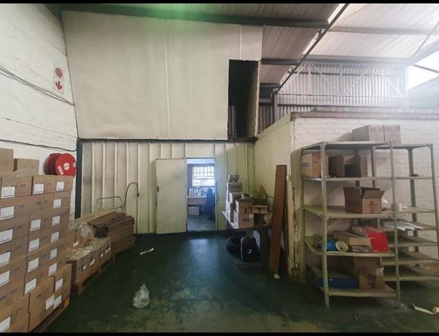 INDUSTRIAL PROPERTY TO RENT IN HENNOPSPARK